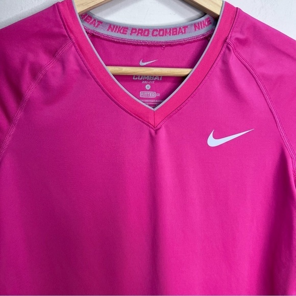 Nike Pro Combat Pink Short Sleeve Activewear Fitted Top Size Small - Picture 3 of 8